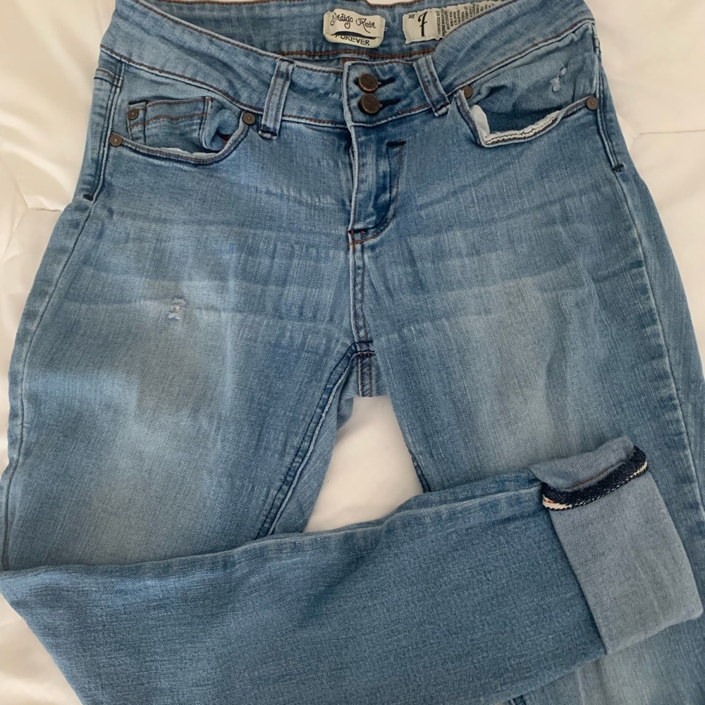 Size 7 Indigo Rein Distressed Jeans